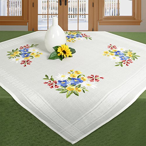 KAMACA Stickpackung Tischdecke Plattstich Stielstich Blumen vorgedruckte Stickdecke inkl. Stickgarn Stickvorlage und Anleitung Stickset zum Selbersticken für Erwachsene (Alpenblumen MD 80x80 cm)