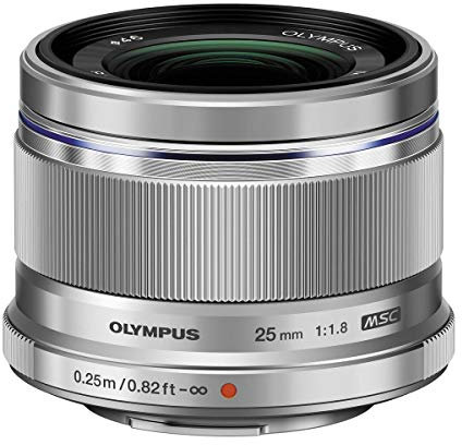 OM System Olympus M.Zuiko Digital 25 mm F1.8 Silber für Micro Four Thirds Systemkamera, kompaktes Design, schönes Bokeh, hell