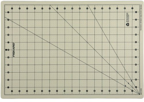 Fiskars Eco Schneidematte (01-005899), Grün, 30,5 x 45,7 cm