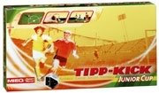 TIPPKICK Tipp-Kick Junior Cup Fußballspiel für 2 bis 4 Spieler ab 6 Jahren mit 2 Bällen und 2 Pins für den Spielrasen