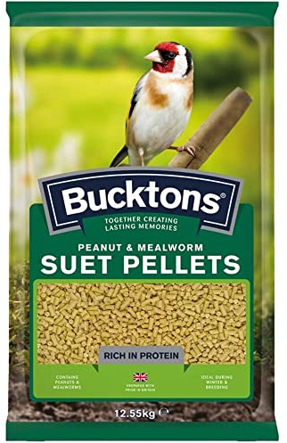 Bucktons Suet Pellets Peanut And Mealworm 12.55kg, transparent