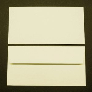 Briefumschläge Conqueror Smooth Glatt DINlang 120g/qm HK VE=500 Stück creme