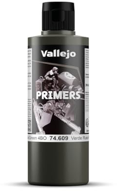 Vallejo Model Color 200 ml Polyurethane Primer - Russian Green