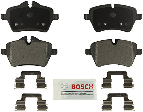 Bosch BE1204H Scheibenbremsbelagsatz, mit Beschlägen, vorne und hinten, Blau