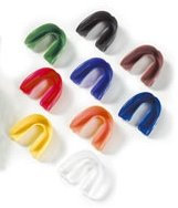 Zahnschutz für Oberkiefer mit Dose transparent