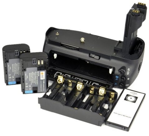 DSTE® Pro IR Remote BG-E7 Vertical Battery Grip + 2x LP-E6 Battery for Canon EOS 7D SLR Digital Camera