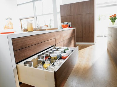 Blum – Schubladenführung für Holzschubladen Vollauszug 560H Belastbarkeit 30 kg mit Stoßdämpfer
