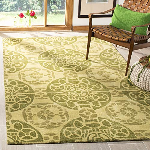 SAFAVIEH Traditionell Teppich für Wohnzimmer, Esszimmer, Schlafzimmer - Wyndham Collection, Kurzer Flor, Honig und Grün, 152 X 244 cm