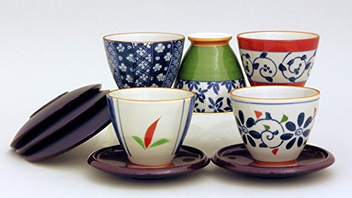 Teeschalen Set GOSHU 5 japanische Porzellan Teetassen mit Untertassen in Geschenkbox Ø 8,5 cm, H 7,5 cm