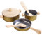 PlanToys Set de Utensilios de Cocina - Accesorios de Cocina Infantil de Madera - Sartén, Olla con Tapa, Cacerola, Espátula y Cuchara - A Partir 2 Años