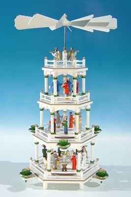 Rudolphs Schatzkiste Tischpyramide Christi Geburt 4 Etagen weiß BxHxT 27x45x27cm NEU Holzpyramide Pyramide Tischdekoration Dekoration Weihnachten Weihnachtspyramide Lichter Figur Edelholz Seiffen