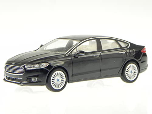 Ford Fusion = Mondeo 2013 schwarz Modellauto 86036 Greenlight 1:43