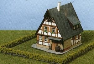 Heki 1183 Heckenschutz, 7-teilig, Länge 9 cm, Höhe 0,7 cm, Mehrfarbig