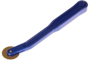 Smooth Serrated Edge Dressmakers Tracing Wheel