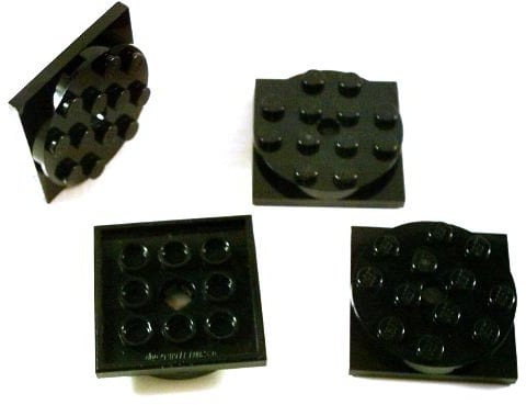4 Stück LEGO Drehteller 4x4 Noppen dünn in Schwarz.