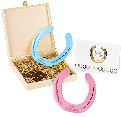 4you DESIGN Echtes Hufeisen in Holz-Geschenkschachtel Geburt, Taufe Rosa – 2 Hufeisennägel zum befestigen – Geschenk für Eltern – Glücksbringer für Neugeborene - 17x17x3,5cm