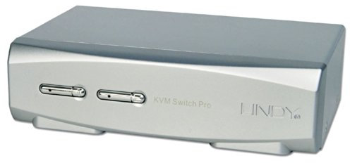 LINDY 2 Port KVM Switch Pro Audio VGA Bundle