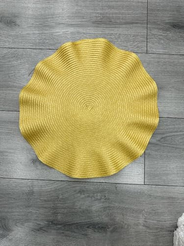Biznest Set of 6 Round Wavy Rattan Placemat 38 cm, Durable & Stylish Table Mats for Home Dining & Décor (Golden)