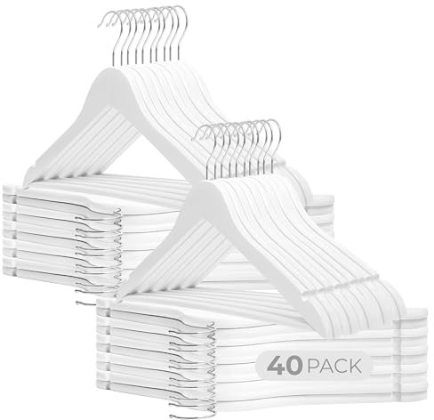 COM-FORT HOUSE - Pack de 40 Perchas de Madera Maciza Blanca con Gancho Giratorio 360° y Muescas Antideslizantes - con Barra para Pantalones - Alta Resistencia