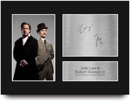 HWC Trading Robert Downey Jr & Jude Law Sherlock Holmes Geschenke Geducktes Signiertes Autogramm Foto für Fans von Film Memorabilien - A4