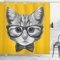 ABAKUHAUS Brille Duschvorhang, Baby-Hipster-Kätzchen-Katze, Stoffliches Gewebe Badezimmerdekorationsset mit Haken, 175 x 180 cm, Grauer Senf
