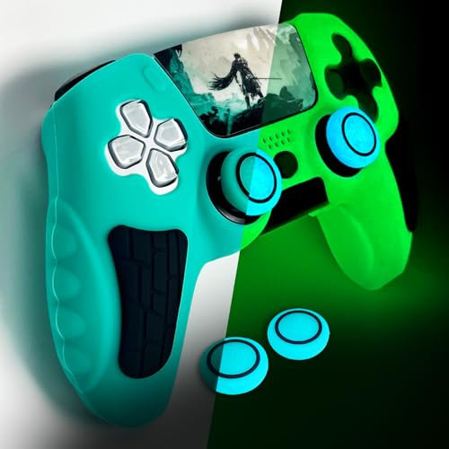 HLRAO Funda de silicona antideslizante que brilla en la oscuridad, compatible con el mando PS5/Slim/Pro con tapas de agarre para el pulgar, protectores de joystick y adhesivo envolvente.