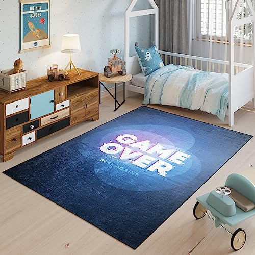 TAPISO Emma Kinderteppich Dunkelblau Game Over Antirutsch 160 x 230 cm | Waschbar bei 30 Grad bedruckter Kinderteppich Kinderzimmer Jugendzimmer Modern OEKO-TEX
