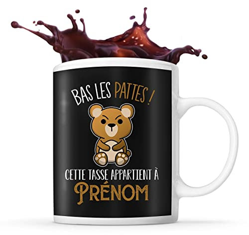 Planetee Tasse Prénom personnalisable Ours bas les pattes| Mug café ou thé idée cadeau personnalisé drôle et original pour collègue de travail famille et amis