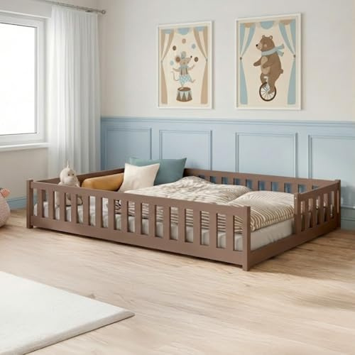 Kids Collective Kinderbett Bodenbett mit Rausfallschutz & Lattenrost Montessori Bett Bed Gitterbett Kinder Jugendbett Einzelbett | 140x200 cm | Milchschokolade