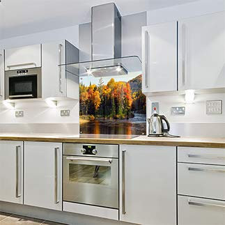 Autumn Reflection - Colour Block Glass Splashback (900w x 800h)
