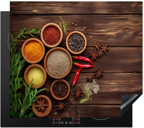 KitchenYeah© Herdabdeckplatte Einteilig Ceranfeld Abdeckplatte für Induktionsschutz Ceranfeldabdeckung Vinyl Herdabdeckplatten Kräuter - Gewürze - Roter Pfeffer - Holzdruck - Stilleben - 58x51 cm