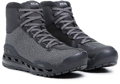 TCX - Climatrek Surround, Scarpe da Moto Uomo, Traspirabili e Impermeabili con Combinazione Mebrana Gore-Tex Entended Comfort e Tecnologia Gor-Tex Surround, Nero/Grigio