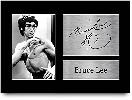 HWC Trading Bruce Lee A4 Ungerahmt Signiert Gedruckt Autogramme Bild Druck-Fotoanzeige Geschenk Für Martial Arts Enter The Dragon Filmfans