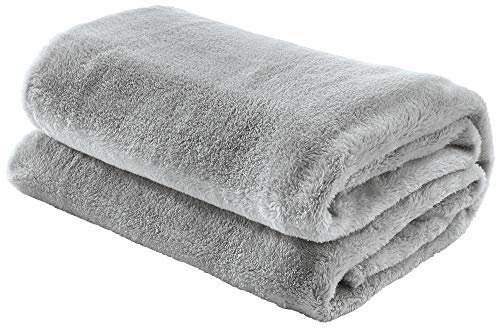 Erwin Müller Teddy-Fleece-Wohndecke Salerno, Fleece-Decke, Kuscheldecke Silbergrau Größe 150x200 cm - flauschig weich, pflegeleicht
