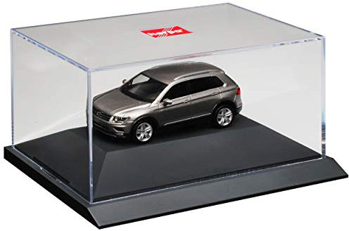 Volkwagen Tiguan II Tungsten Silber Grau Metallic 2. Generation Ab 2015 mit Sockel und Vitrine H0 1/87 Herpa Modell Auto mit individiuellem Wunschkennzeichen