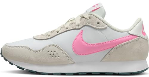 NIKE MD Valiant BG, Sneaker Unisex-Adulto, Summit White Pink Spell White Geode Teal, 38.5 EU
