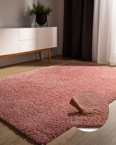 benuta Sohari Tapis de salon basique à poils longs, rose, 80 x 150 cm, look minimaliste, doux et lavable, pour chambre à coucher, couloir ou salle à manger, adapté au chauffage au sol