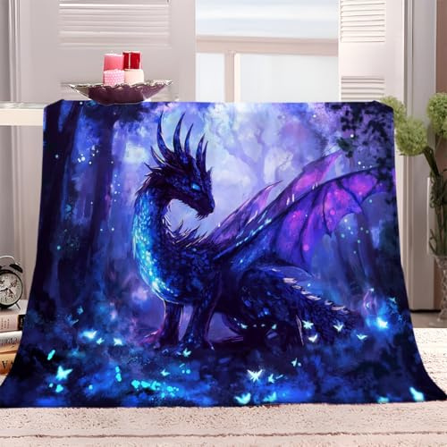 Generisch Kuscheldecke 150x200 cm Flauschig Decke Wohndecke Lila Fliegender Drache des Fantasiewaldes Bequem Atmungsaktiv Decke Klimatisierte Sofadecke Camping Decke für Erwachsene Kinder