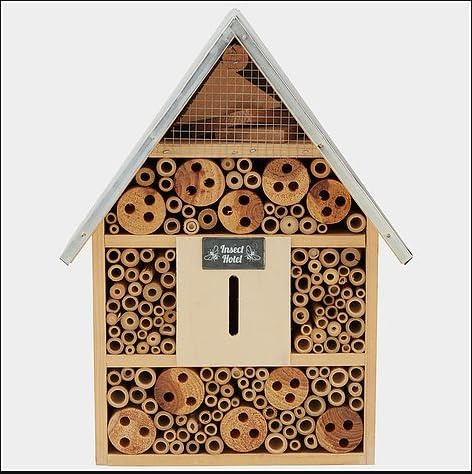 Wooden Insect Hotel for Garden and Outdoors - Natural Bee and Bug House for Wildlife - Shelter and Nesting for Beneficial Insects - 29x9x38cm - Thompson & Morgan