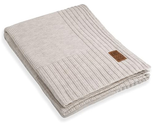 KNIT FACTORY - Uni Gestrickte Decke XL - Wohndecke - Kuscheldecke - Gestrickte Sofadecke - Plaid aus Wolle - Wolldecke - Beige - 195x225 cm