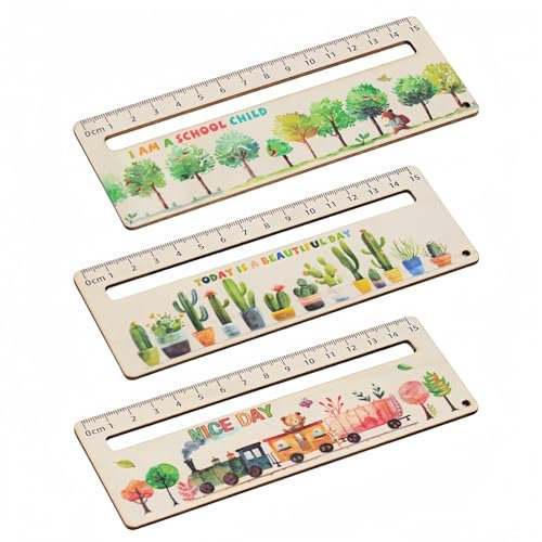 LARENNT 3er-Set Holz Lesezeichen Kinder - Lineal 16 cm - Lesehilfe Kinder 1 Klasse - Sinnvolle Einschulungsgeschenke - Leselineal zur Einschulung (Motive: Bär, Kakteen, Züge)
