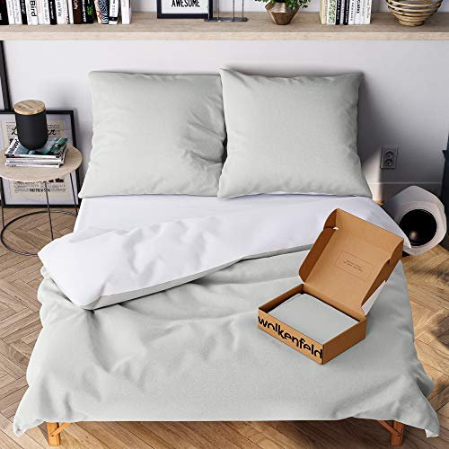 Wolkenfeld Bettwäsche 220x240 grau weiß - kuschelig weich & bügelfrei - 3teilig - ÖKO-TEX zertifizierte Bettwäsche-Sets mit 1x Bettbezug + 2X Kissenbezug 80x80 - Winter Bettwäsche