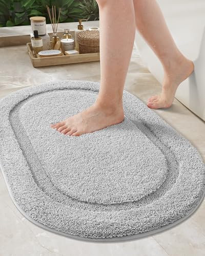 COLOR&GEOMETRY Tapis de Bain Antidérapant Gris 61 x 110 cm, Absorbant et Doux pour Salle de Bain, Toilette, Baignoire, Vanité - Lavable