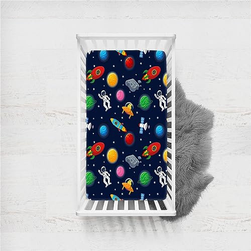 Odot Spannbettlaken für Kinderbett, Kinderwagen Matratzenbezug, Weiche Babybett Spannbetttuch Spannbettlaken, Perfekte Passform Durch Rundum-Gummizug (120x60cm,Planet Rakete 6)