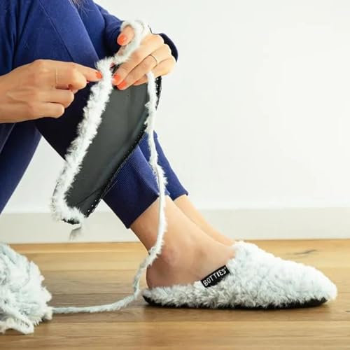 myboshi Häkelset Pantoffellino Tadano, für Anfänger, Botties Sohlen-Set, Fellino Wolle, Häkelnadel, Anleitung und Label, 100% Polyester, Hellblau Größe M (39/40)