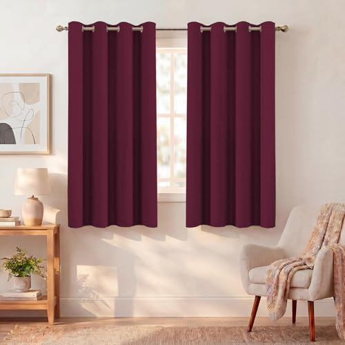 BellaHills Verdunklungsvorhänge Kurz Thermovorhang Wohnzimmer Burgundrot H137xB117cm 2er Set Gardinen Blickdicht Kälteschutz Wärmeisolierend Ösenschal Schlafzimmer Blackout Curtains for Living Room