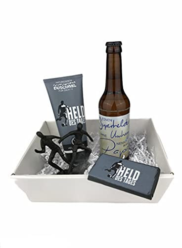 Geschenk für Papa - Bier - persönliches Geschenk - Fussballer-Figur - Vatertag - Duschgel - Präsentkorb - Mini-Schoki - inkl. Geschenkverpackung -