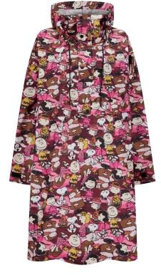 CODELLO X Peanuts Camouflage Berry Regencape, Beere-Multicolor