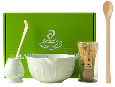Matcha Tea Set with Whisk and Bowl, Matcha Whisk Matcha Spoon Ceramic Matcha Whisk Holder Matcha Ceremony Kit(Light Green)