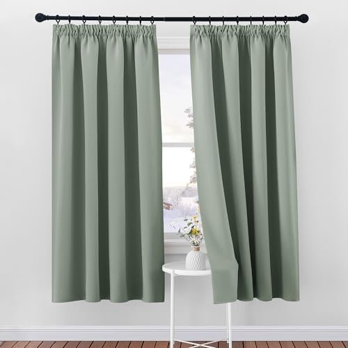 PONY DANCE Verdunklungsvorhänge mit Kräuselband für Schienen 2er Set H 175 x B 140 cm Salbeigrüne Gardinen Blickdicht Schlafzimmer Vorhänge Kurz Fenster Thermogardinen Hitzeschutz